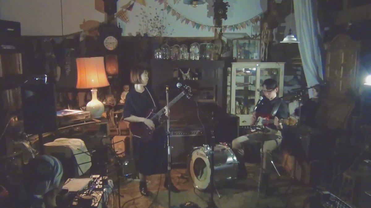 sayuu_band's tweet photo. 【茨城】
結城市の骨董品店『かまねこ堂』で開催されるガレージマーケットにてフリーライブをおこないます。
前回出演した際は、お客さんも含めたDIYな雰囲気にドイツのライブ会場を思い出しました。

9/12(土)
かまねこ堂
[Saturday garage markets]
17:00〜(LIVE18:00〜)
【出演】
酩酊麻痺
左右 https://t.co/i3d10iS26H