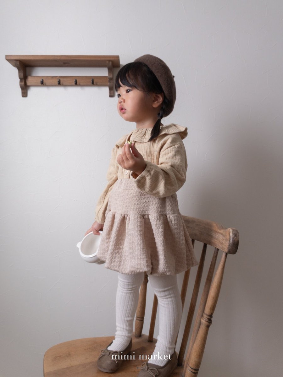 lilikids1's tweet photo. 秋の人気ブランド🤎
mimi market 

ぽわん袖×フリル×ナチュラルカラー♡

毎日着せたくなる韓国子供服です🍂

(select)
BASE：https://t.co/TRWvNTpnDQ
Instagram：@lilikids_official

(original)
RAKUTEN：https://t.co/oJNLWvfQXK
Instagram：@lilikids__made
#韓国子供服 #楽天韓国子供服 https://t.co/3EoOWuO2dm