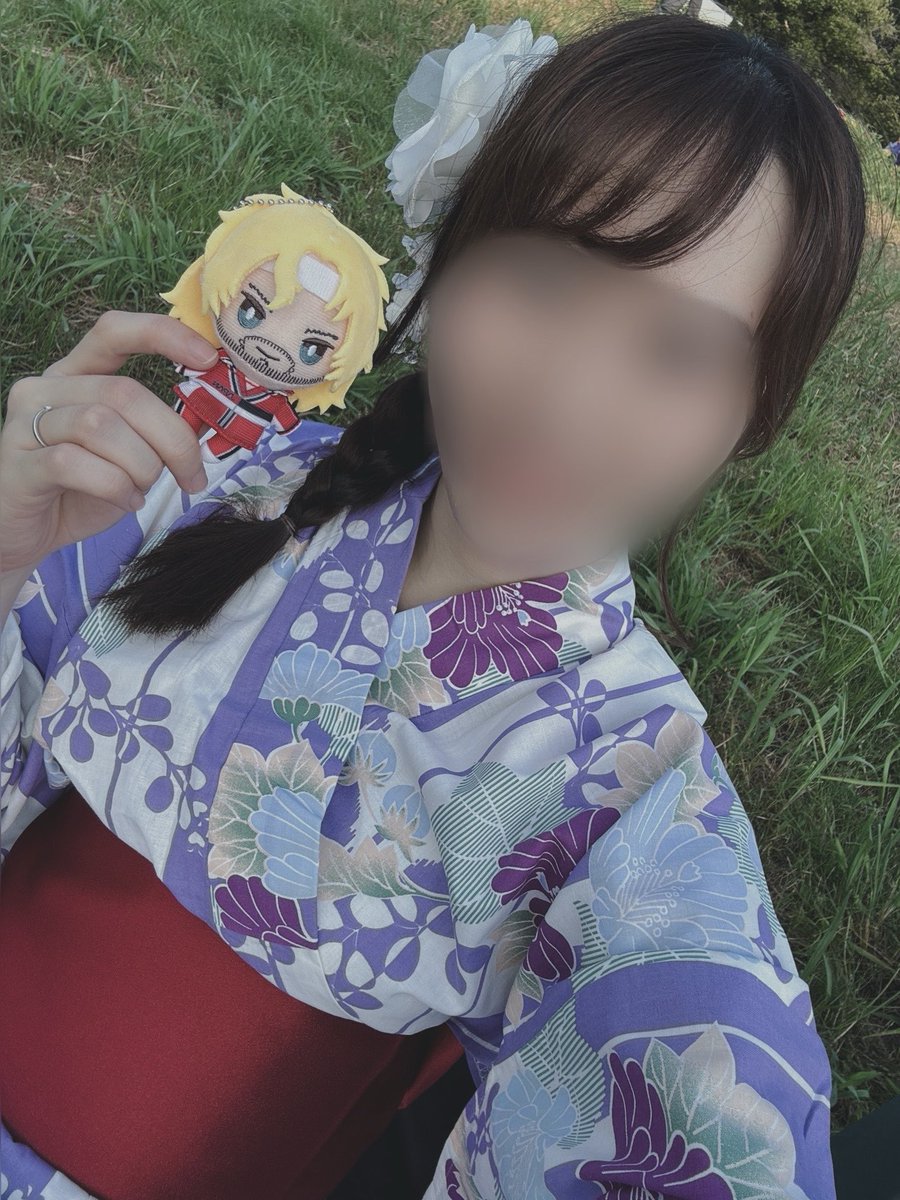 senon_03's tweet photo. 夏祭り　手を繋ぎ　花火を見上げて🎆 https://t.co/G5L6Y49Pqn
