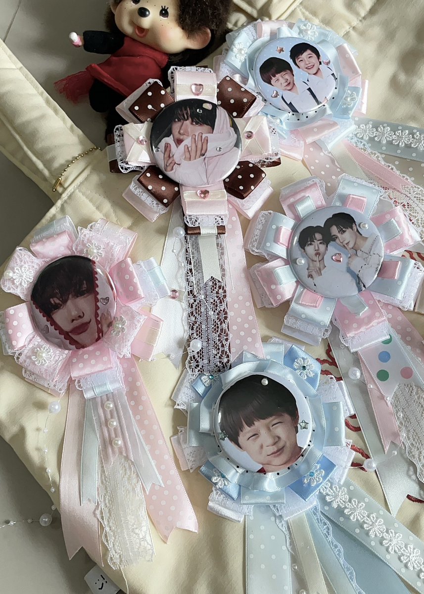 adorableshubm's tweet photo. Pls rt สุ่มแจก 3 ชิ้น🪽
(สุ่ม 26 jul)

⋆｡˚ ౨ৎ รับทำ rosette ribbon
เริ่มต้น 89 - 139 .-
🍥 Pro เปิดร้าน ลด15% <3
ระบุสีได้   

🛵💨 ค่าส่ง 15.- 
รอบส่ง 29 jul na ka 🩷🍀       

#ตลาดนัดnct #ตลาดนัดnctdream #NCTJNJM_FANMEETING_TOUR
#NCTJNJM_FANMEETING_TOUR_DUALITY https://t.co/5my113sJik