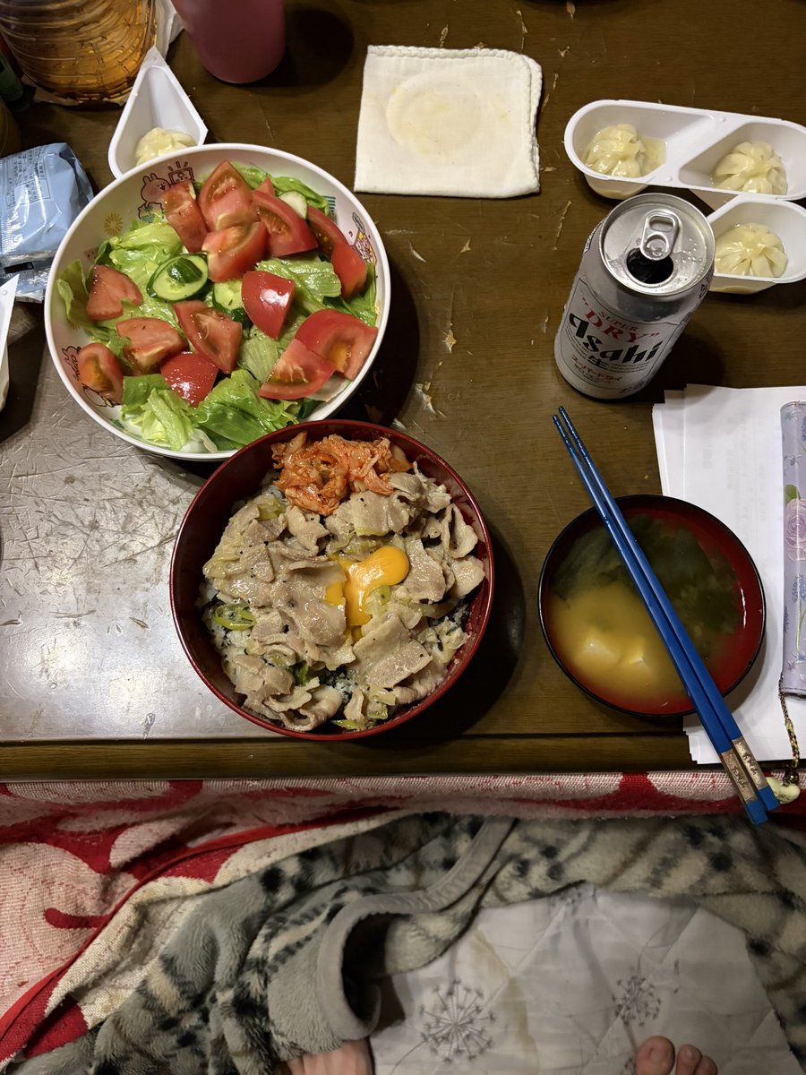 timetoliveforev's tweet photo. 今日は塩すた丼を久々作った！

腰が痛い！ https://t.co/1QWaqjZ6Ou