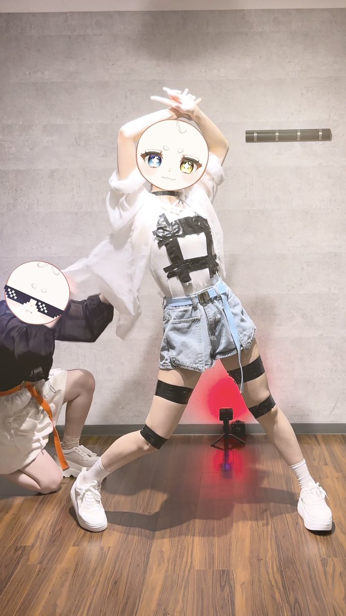 EXTRAegg00's tweet photo. 𐔌 ︎︎踊ってみた投稿🍳 𐦯
https://t.co/ew51TDHlV3
ある日突然…
僕は気付いてしまったんだ…
LET'S REVOLUTION👉✨️
#EXTRAegg #みなとあ https://t.co/WpyGow1XNU
