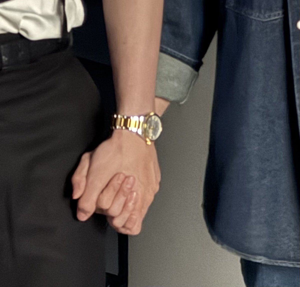 MeAndTheeGMMTV's tweet photo. ภาพรวมคืนนี้ ต้องมีสติจริงๆ นะครับ #PeachAndMeSeriesEP3 https://t.co/4bHSf2X9QC