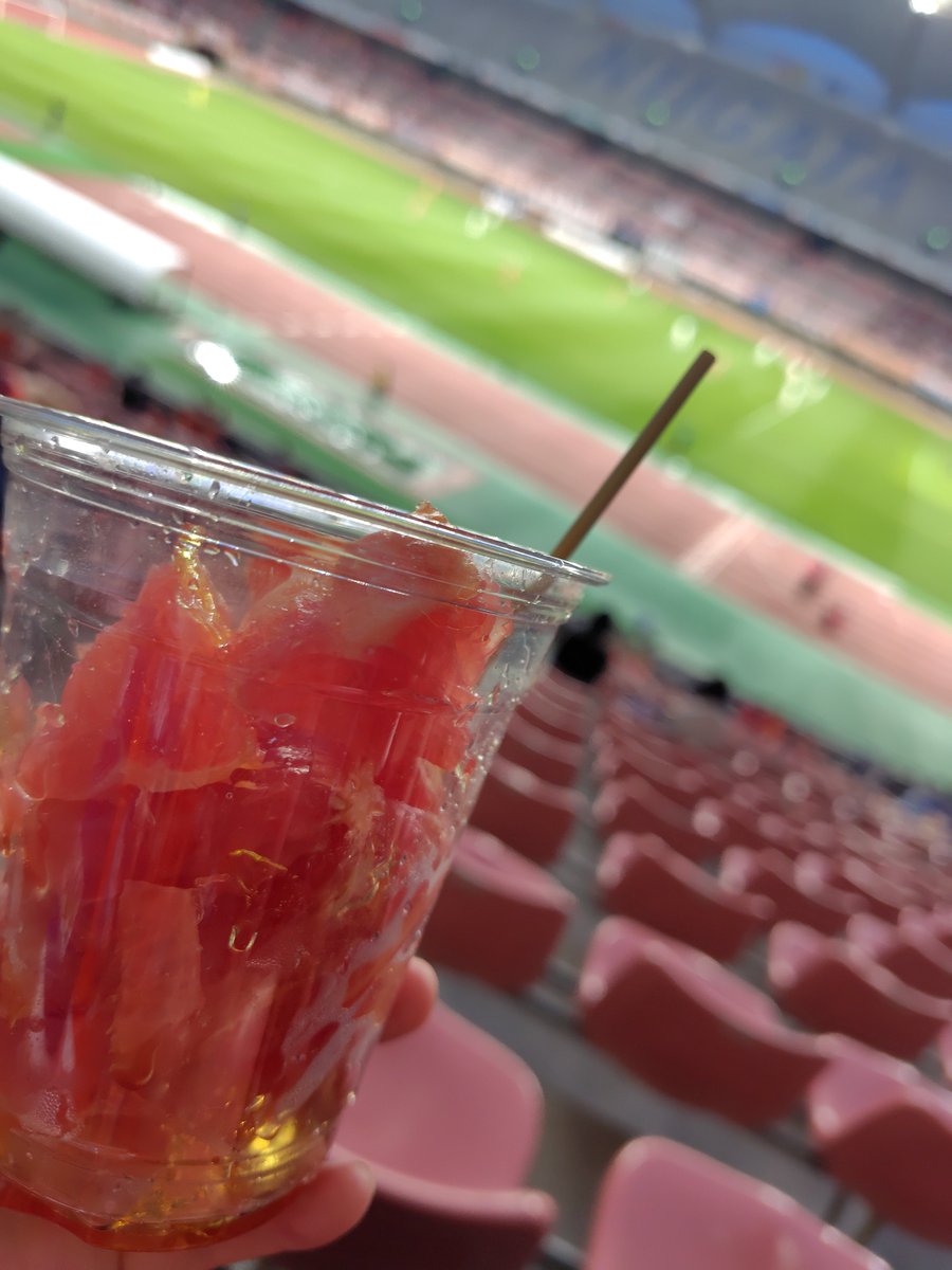 aki443alb's tweet photo. 気持ちを切り替えまして

やおりんさんのグレープフルーツ飴〜
食欲ない暑い時期でもほろ苦さがさっぱりしててうま！

フルーツ飴だけじゃなくてかき氷とかアイスとか種類がたくさん増えてました

#もぐアル https://t.co/QrU4kpmSwc