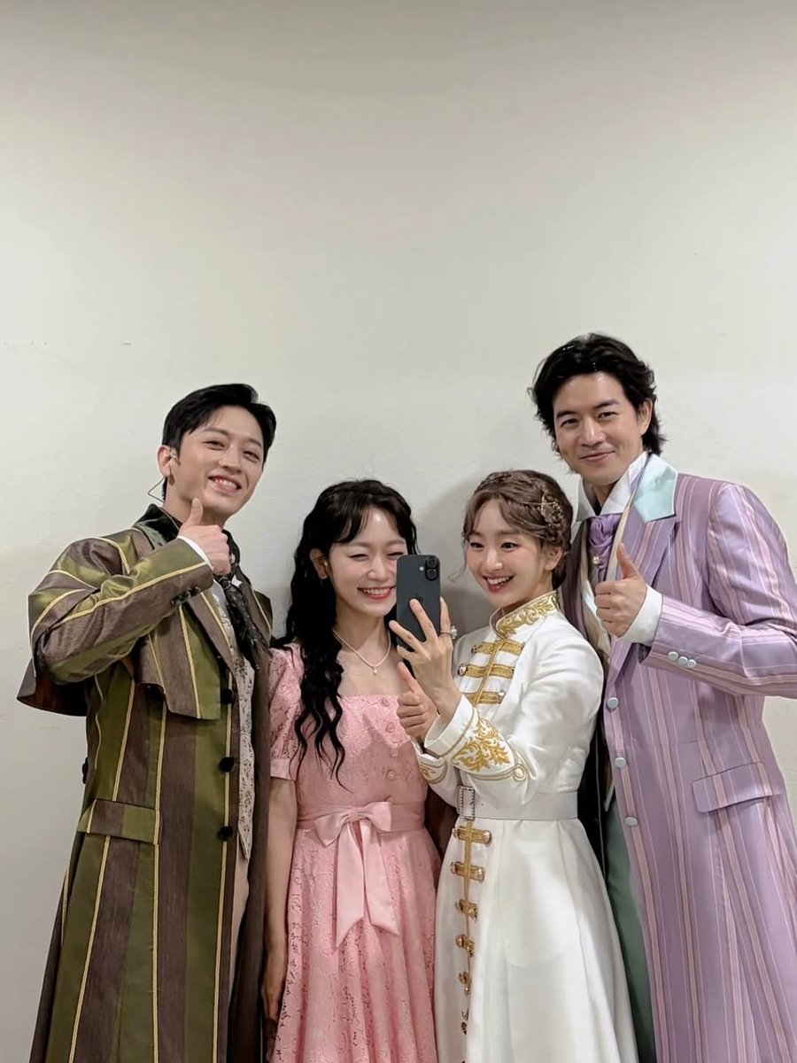 Re_200302's tweet photo. 또 보고싶다 포셔 https://t.co/G8EK4FPY0u