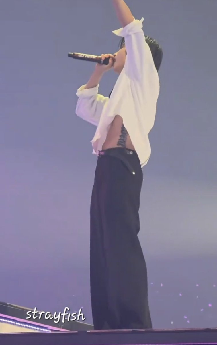 ham_jisungie's tweet photo. THE JATTOOS ARE ALMOST FREE https://t.co/kkSOiYkU8K