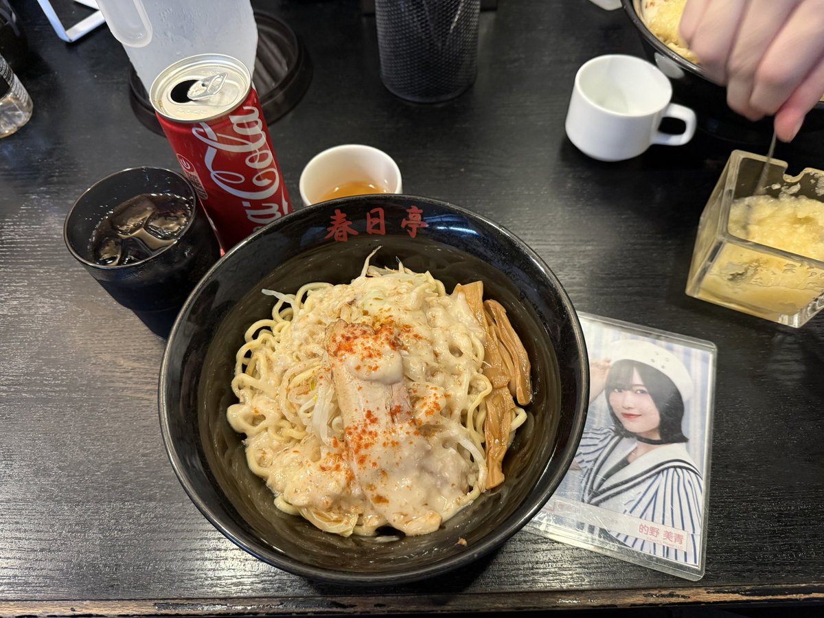 pasta_run's tweet photo. カフェの後は皆で🍜 https://t.co/zoHNsiAzfr