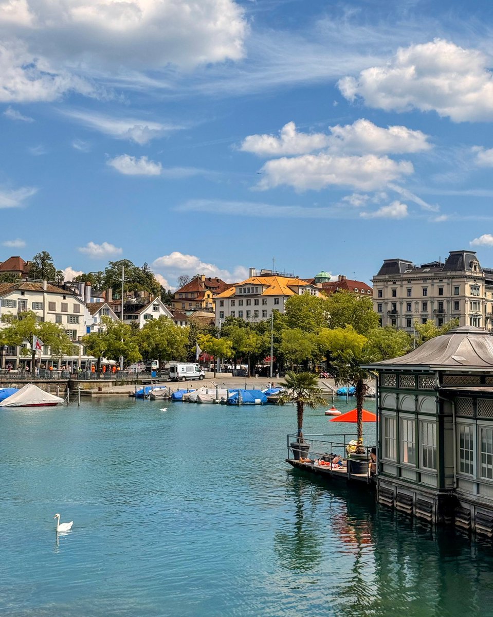 ForeverPhotos88's tweet photo. Zurich, Switzerland 🇨🇭 https://t.co/8dMvcVER2D