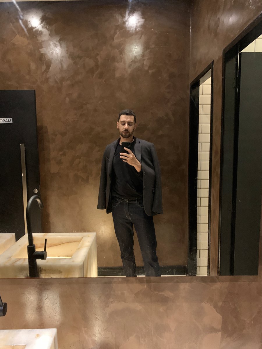 matheusruffino's tweet photo. Parte da Flip. https://t.co/9mDIL29KX4