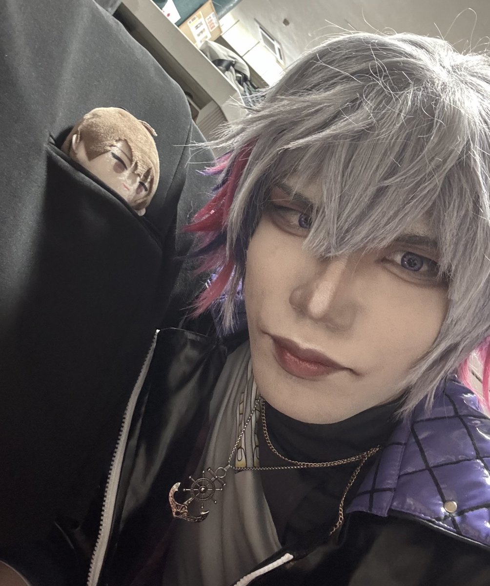 Ganatyo's tweet photo. ⚠︎︎Cosplay⚠︎︎
🌈🕒/🥂✨
いました〜✌️
交流ありがとうございました〜
#LTCコスプレボウリング https://t.co/cwUlGmf5Os