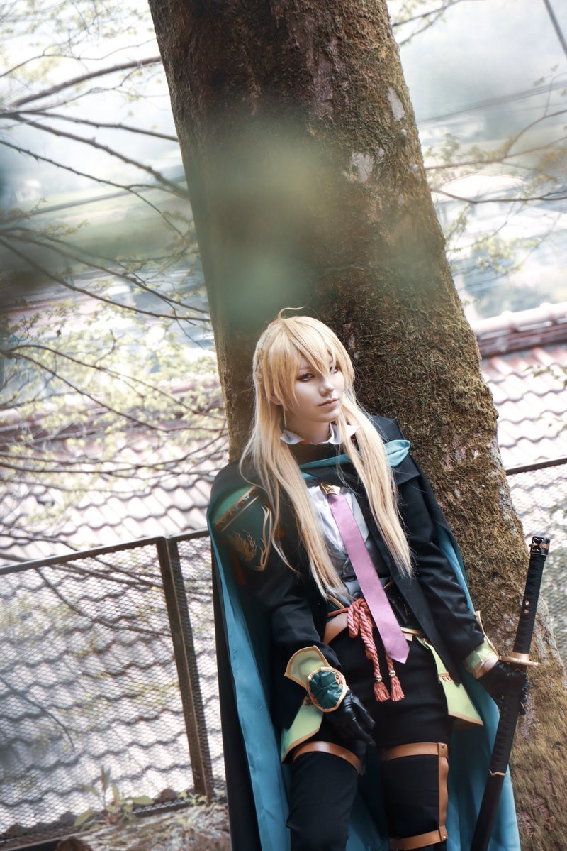 111220iiii's tweet photo. cos 刀剣乱舞 小竜景光

 なーに見てんの
                         
📷(@cocoanatade2525)
#押してダメならもっと押せさに刀併せ https://t.co/dbW9RQRnlU