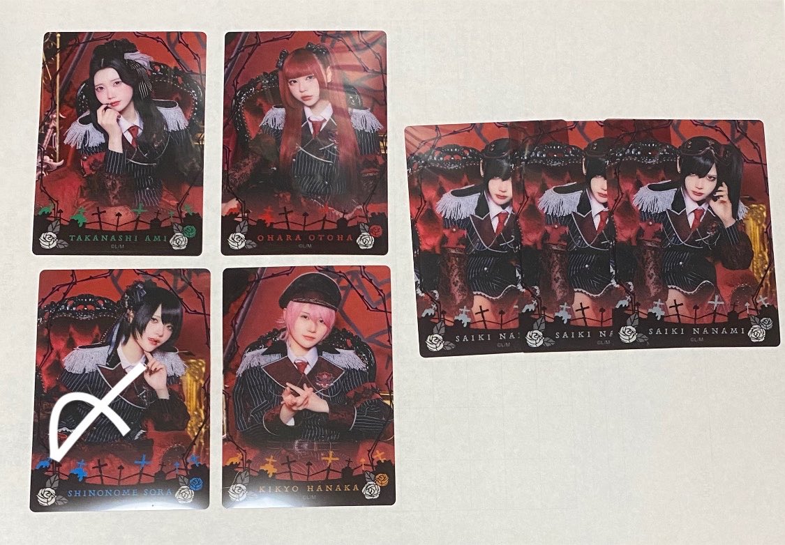 hime_noa_'s tweet photo. AVAM Re BORNEDGEくじ 

譲➡️下記画像、サイン🈚️アクスタ❤️、クリアファイル💙🧡

求➡️同種💜
📮ほぼ郵送のみ、❤️生誕なら手渡し可能です.ᐟ.ᐟ.ᐟ
お気軽にお声掛けお願いします。
#AVAM交換 https://t.co/VzNhGrkc7f