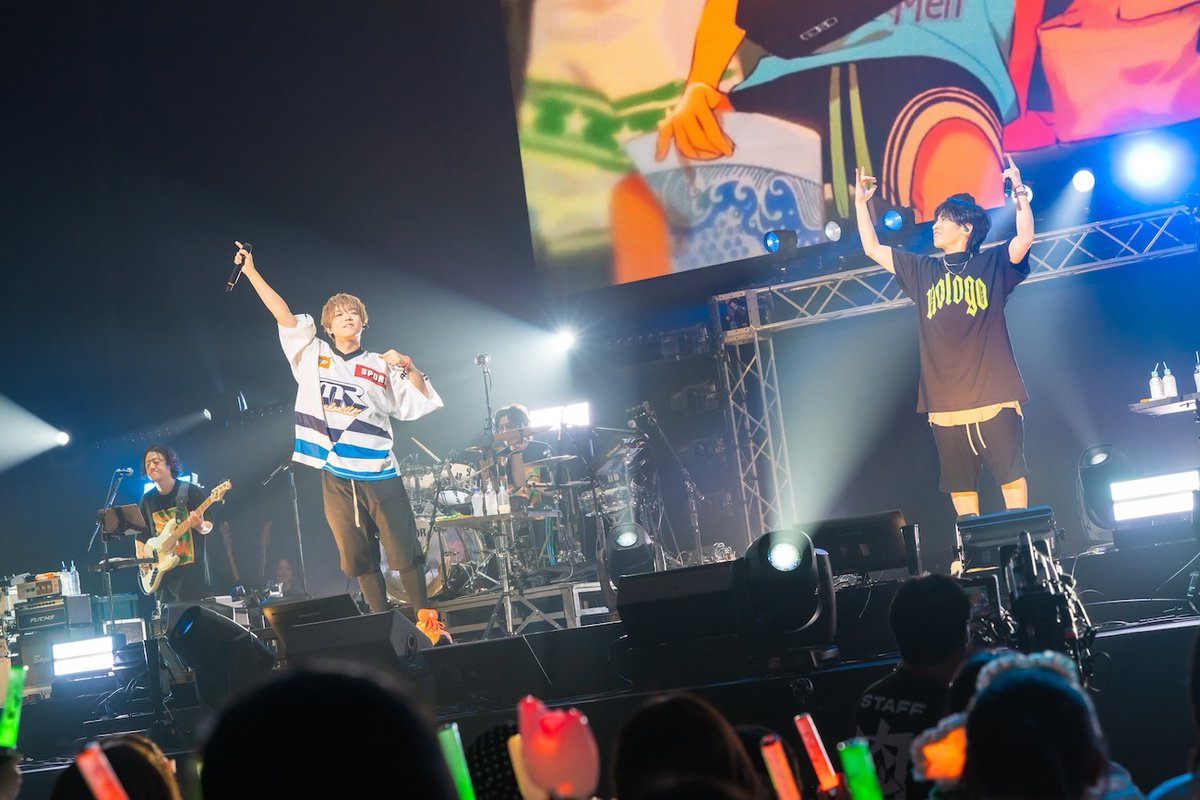 spice_mu's tweet photo. 【ライブレポート】
肉チョモランマ（Gero＆めいちゃん）、満員のKアリーナ横浜を沸かせた2日間　ワンマンライブ・DAY1「大一番」をレポート

#肉チョモランマ
 https://t.co/ZwhRn6OkVd https://t.co/GJBbL3JUGk