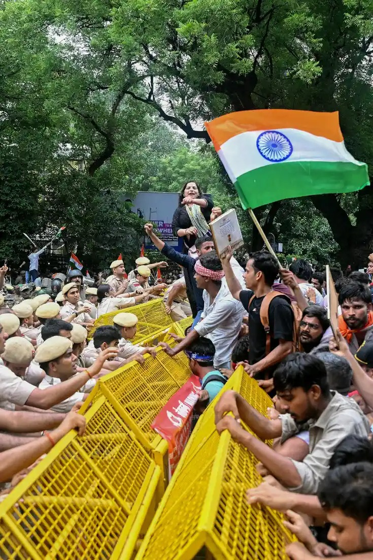 siddaramaiah's tweet photo. The resignation of Union Education Minister Dharmendra Pradhan is a victory for the awakened students and youth of this country. I extend my heartfelt congratulations to each one of them.

This is a victory for democracy and the Constitution. Lakhs of students and young people camped in Delhi, braving the scorching sun, rain, hunger and ill health. Even in the face of police brutality, they refused to be provoked and continued their peaceful struggle. Their courage has kindled a new hope across the country.

The Congress party responded to the call of the hour and effectively discharged its duty as a responsible Opposition. I congratulate Shri Rahul Gandhi for providing decisive leadership at a critical moment and guiding this movement forward.

The resignation of the Education Minister alone will not resolve all the problems plaguing the education sector. As long as the masters of the school of authoritarianism and misrule remain securely seated in power, the departure of such disciples cannot reform the institution. Until Prime Minister Narendra Modi, who has commercialised everything from politics to education, is removed from office, neither can the education system be repaired nor can India survive as a democracy.

Therefore, the students and youth of this country must not stop with celebrating the resignation of one incompetent and corrupt minister. Their struggle must continue until the incompetent and corrupt government at the Centre is uprooted.

The Congress party will always stand with the people in the fight to protect democracy and the Constitution.

#DharmendraPradhan @INCIndia