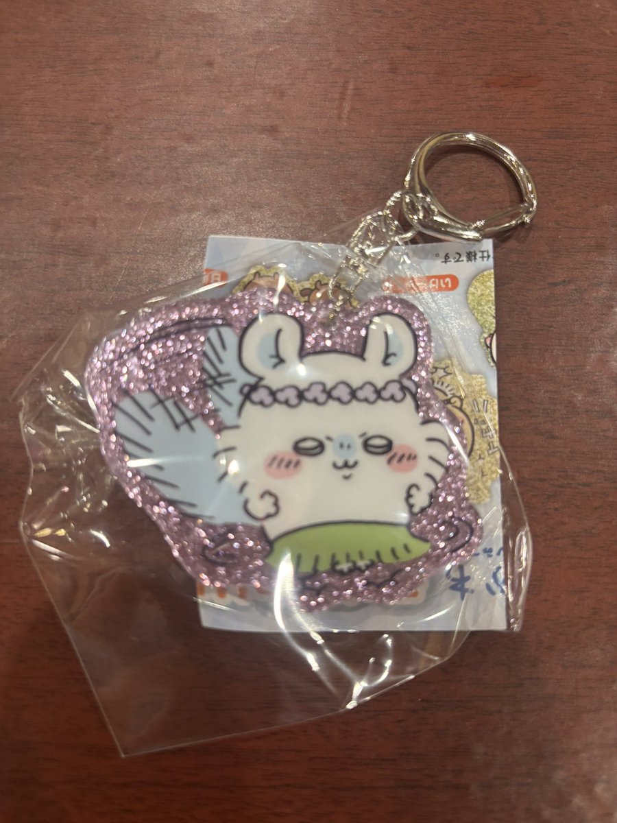 zzawwa's tweet photo. 【交換】ちいかわ 人魚の島のひみつ ラメアクリルキーホルダー

譲)イーヤーヤダヤダ(モモンガ)
求)くりまんじゅうとシーサー

名古屋市内手渡しか、郵送交換希望です。
検索からでもご気軽にお声掛けください。 https://t.co/k3wAG1ay2o