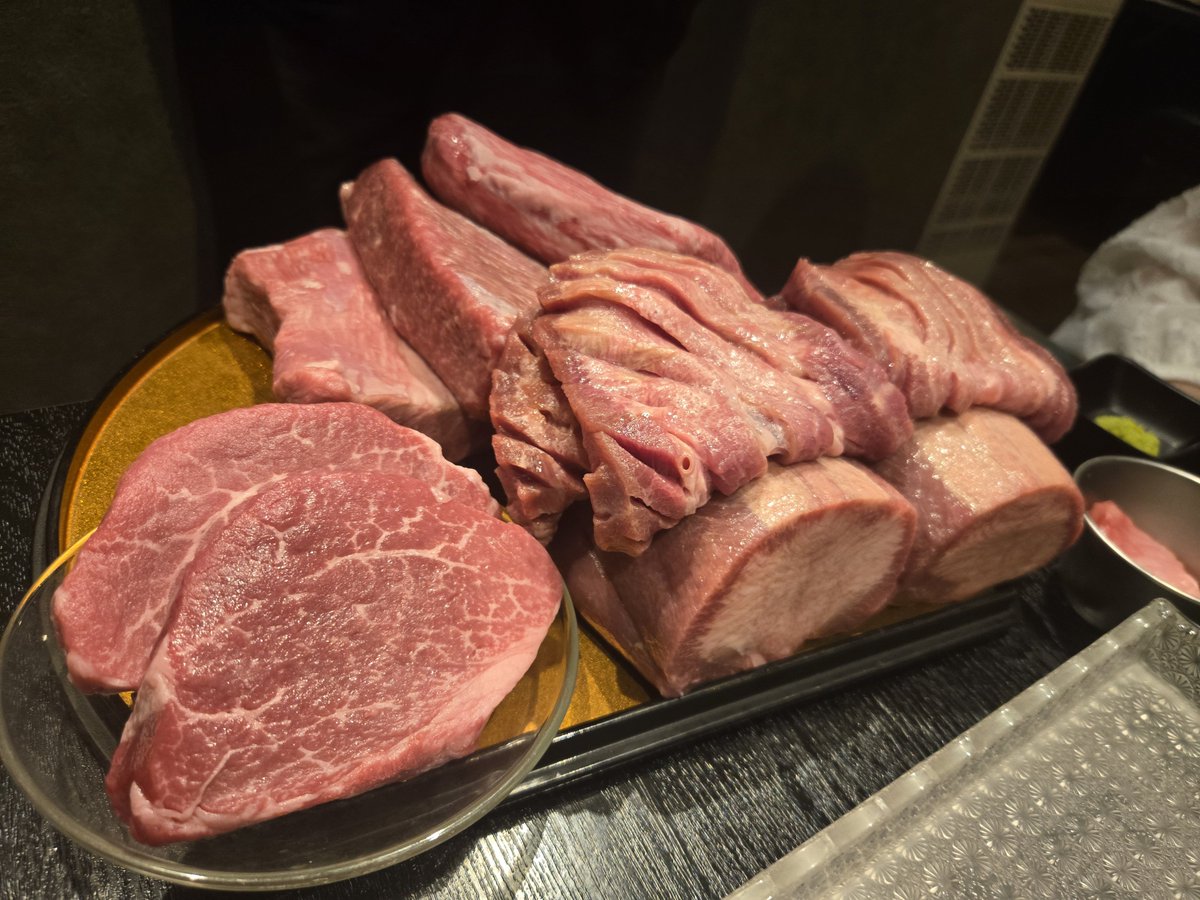 ken__apex's tweet photo. 焼肉でした https://t.co/XfYPTvgPt5