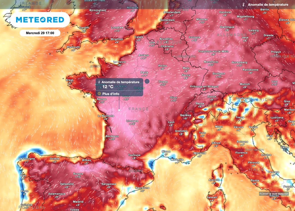 MeteoredFR's tweet photo. 🥵 "Le même scénario de #chaleur extrême se répète" : combien de temps pourrait-il durer en #France ? 🌡️

Les #previsions #meteo de Florian Pasiecznik ⤵️
https://t.co/y9Lyc47SKZ https://t.co/vJNrPBSjdj
