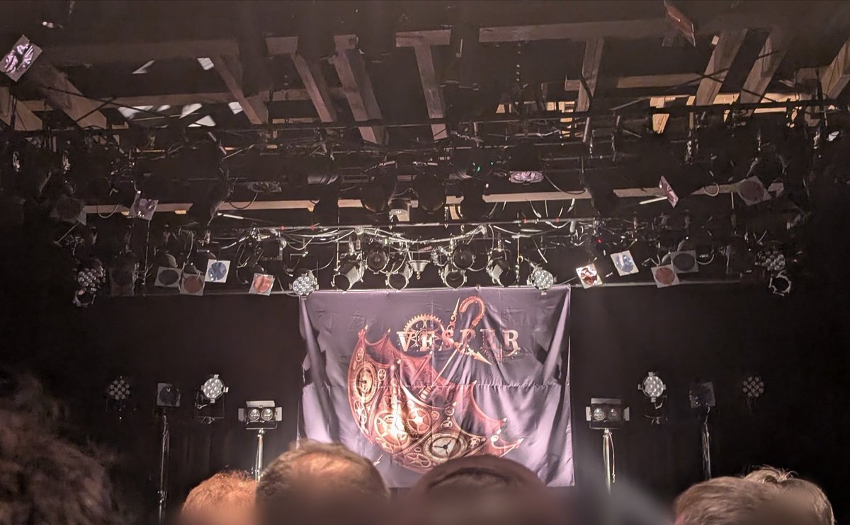 orca_metal's tweet photo. 夜公演終わった。
新曲はDomimant Lifeというのですか。かっこいいクセになる曲ですね〜👍変調する感じが。
#佐藤優樹 #佐藤優樹_Vesper https://t.co/9NwBOXDDVt