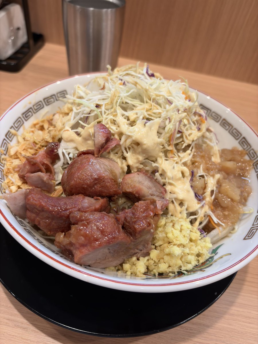 やんぐこーん tweet media