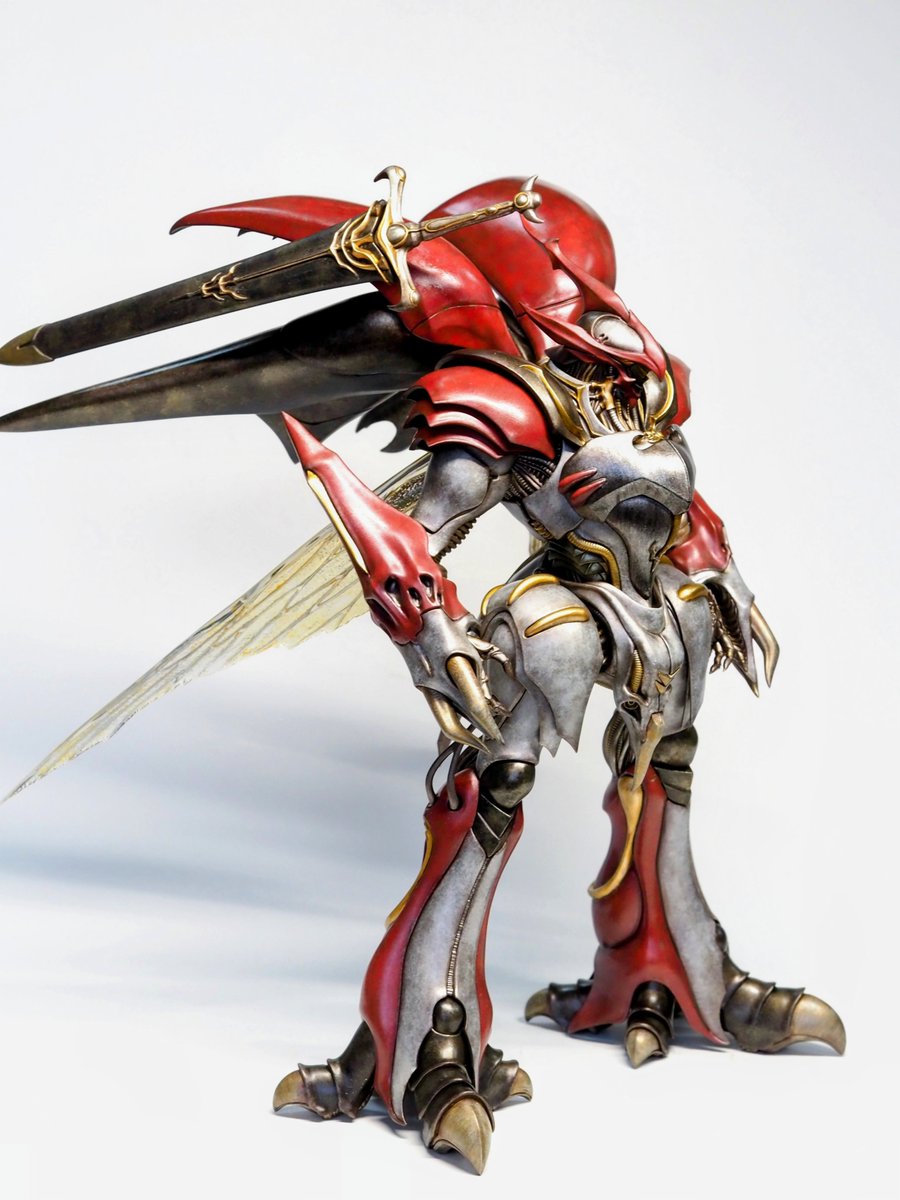 sim_k0205's tweet photo. 発売中の #モデルグラフィックス 9月号、久々に作例制作しました。PLAMAXヴェルビン、ビルバインカラーになります。 #ガイアノーツ から発売予定のメタリックサフを使用しました。このサフ、めっちゃいい色に仕上がる下地色です、ぜひ誌面でご覧くださいー！ https://t.co/qZ1Si9h55W