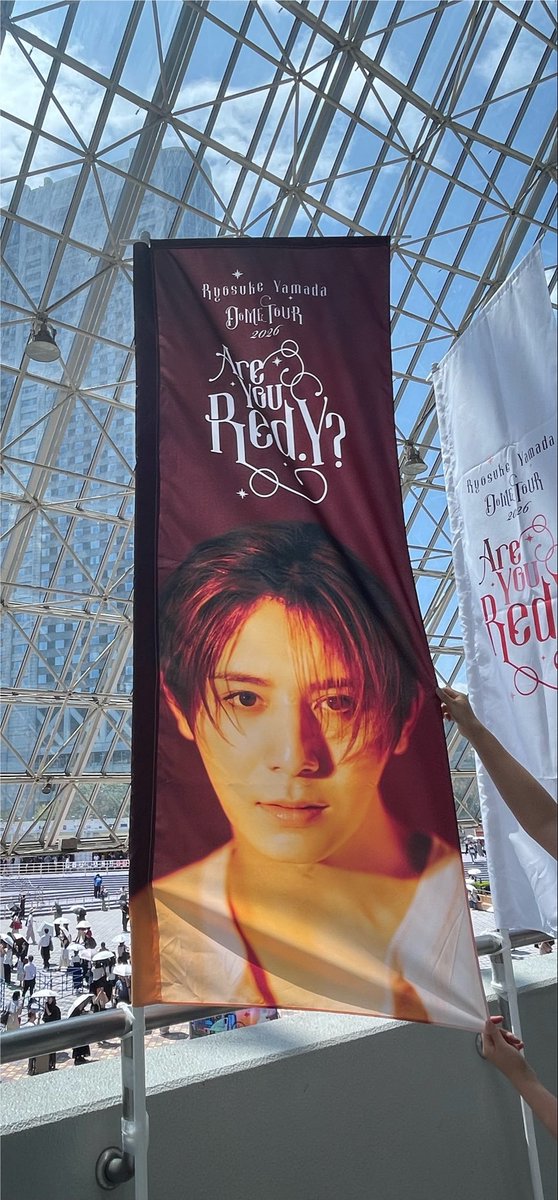 JpLiveProgram's tweet photo. 山田涼介 DOME TOUR 2026
7/25(土) 東京ドームDAY1 現地レポート＆水道橋駅混雑状況！

▼会場アクセス・物販待ち時間
https://t.co/sl69w50NFY

📍東京ドーム
#AreYouRedY
#山田涼介 #RyosukeYamada https://t.co/bb9QkZIq4P