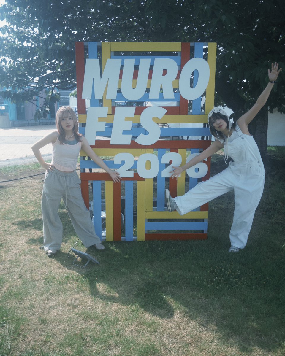 gyouzato19sai's tweet photo. ムロフェス やり切ったぞ 〜、！！！
今年も夏に完敗です、、、 https://t.co/fS3rVRpTXU