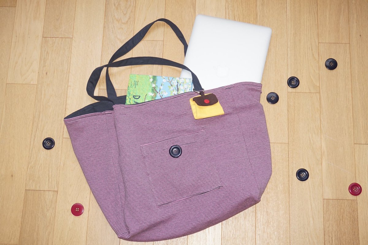 kittystudio0904's tweet photo. #rt이벤트

RT + 팔로우 2분께
제가 만든 FLIP-OVER BIG TOTE BAG 을
드립니다(៸៸¯ᗜ¯៸៸)
여러분들께 꼬옥 선물하구싶어서 준비했더요

월요일 자정에 지그재그 단독 기획전으로 오픈이니 많관부 ..⁎⁺˳✧༚

당발은 8/3일에 할께요오 (랜덤 발송)

가방 설명은 타래로 •• https://t.co/8IOAWQC5RU