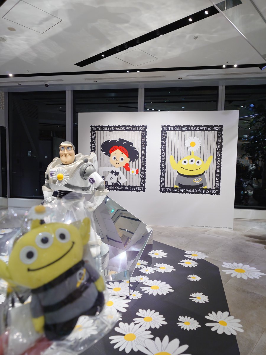 araram48149376's tweet photo. ComingSoonだったエイリアンGet🥰
可愛い💕
#GDRAGON #PEACEMINUSONE
#THEFIRSTFAN #ToyStory https://t.co/VzbJvZVX73