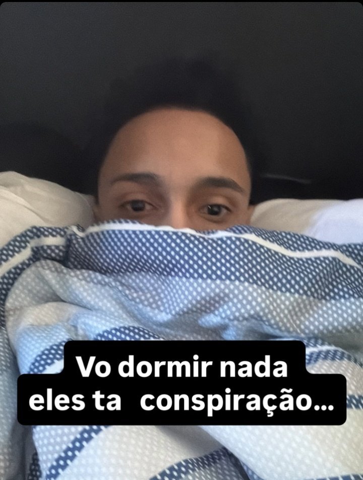 im_thiagoo's tweet photo. Ontem correndo de um arrastão na praça e sonhando com outro hoje pra me preparar pra próxima. https://t.co/bYVqty5J7M