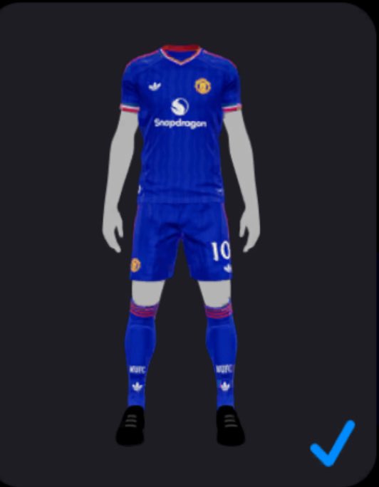 emanuel0719699's tweet photo. @GalvaniRenan Atualizaram o Segundo Equipamento do Machester United https://t.co/3w720yqND2