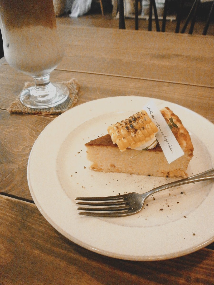 ____2769____'s tweet photo. 仙台で食べたとうもろこしのチーズケーキ、想像以上だった🌽
もっと仙台でとうもろこしスイーツ増えてほしい！ https://t.co/r8KLj08BqJ