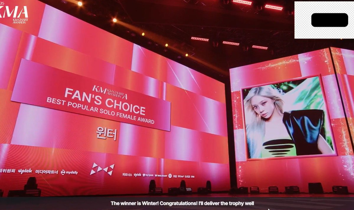 k025_a's tweet photo. @aespa_official @SMTOWNGLOBAL
So you can inform your other artists to attend and collect their awards, but not winter?!?! https://t.co/VCPDQtrXqn