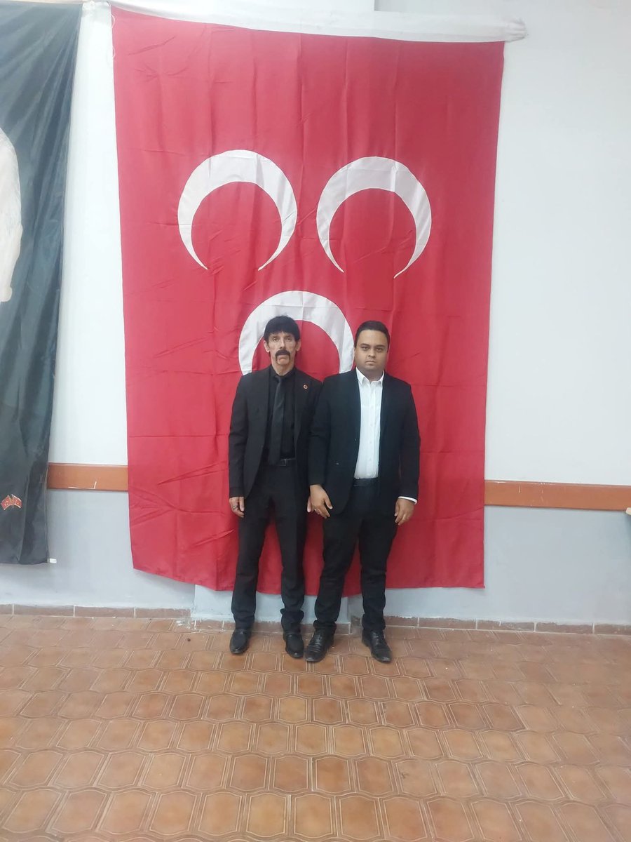 CCAsilzade's tweet photo. Cumhur İttifakı ortağımız Milliyetçi Hareket Partisi (MHP) Bekilli İlçe Kongresi'nde güven tazeleyerek bir dönem daha MHP Bekilli İlçe Başkanlığı görevine seçilen Sayın Gürhan Şenkaya ile kongrede bir araya geldik. Kendilerini canıgönülden tebrik ediyor, görevinde üstün başarılar diliyorum.

Cumhurbaşkanımız Sayın Recep Tayyip Erdoğan'ın liderliğinde, Cumhur İttifakı olarak el ele, kol kola; Allah'ın izniyle bütün Bekillili hemşehrilerimizin yüreğine ve gönlüne dokunmaya devam edeceğiz.

Bilge Lider Sayın Devlet Bahçeli'nin kıymetli dava arkadaşlarına sevgi, saygı, hürmet ve muhabbetlerimi sunuyorum.

#AKParti #MHP
#RecepTayyipErdoğan 
#DevletBahçeli 
#Denizli #Bekilli