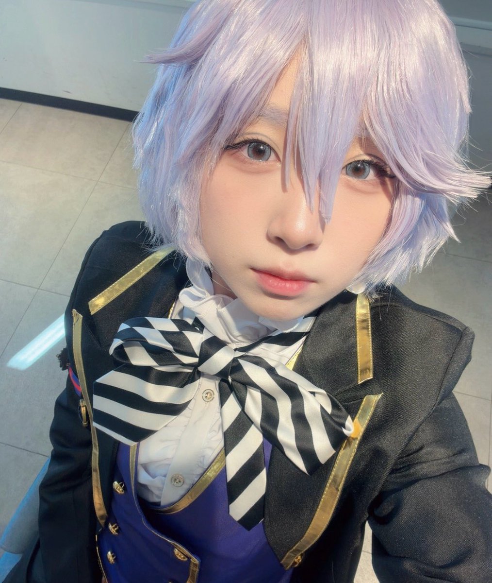 sskr_c0s's tweet photo. この顔面で次のうちどれが見たいですか❓
（ツリーにアンケートあります） https://t.co/MkFy68znHF
