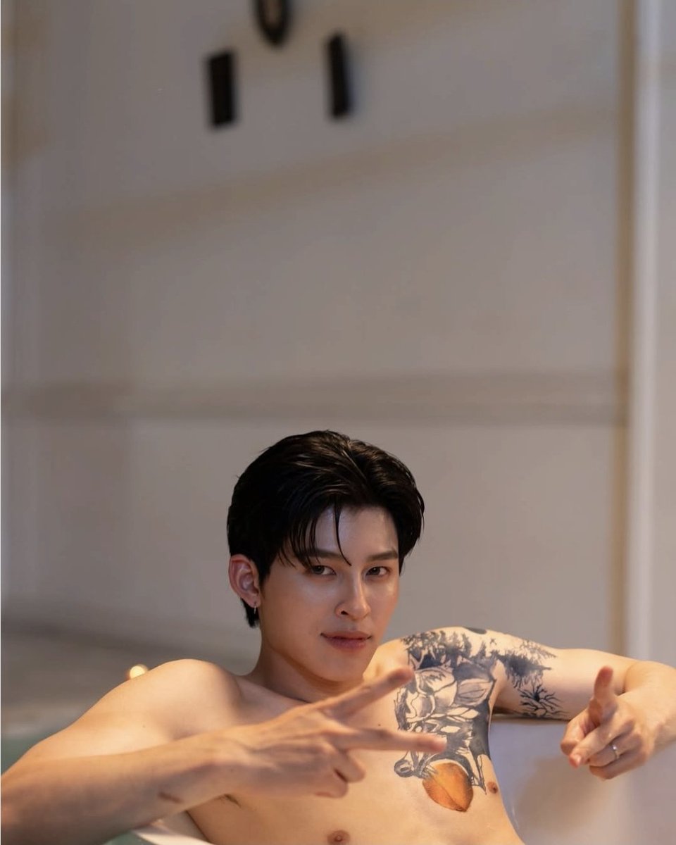 ppnaravit_home's tweet photo. IG : xiseks

นี่ไม่ใช่รูปภาพนะคะ แต่คือรูปหล่อออออ🤧

#PeachAndMeSeriesEP3 
#ppnaravit https://t.co/cXP4ZgRGpl