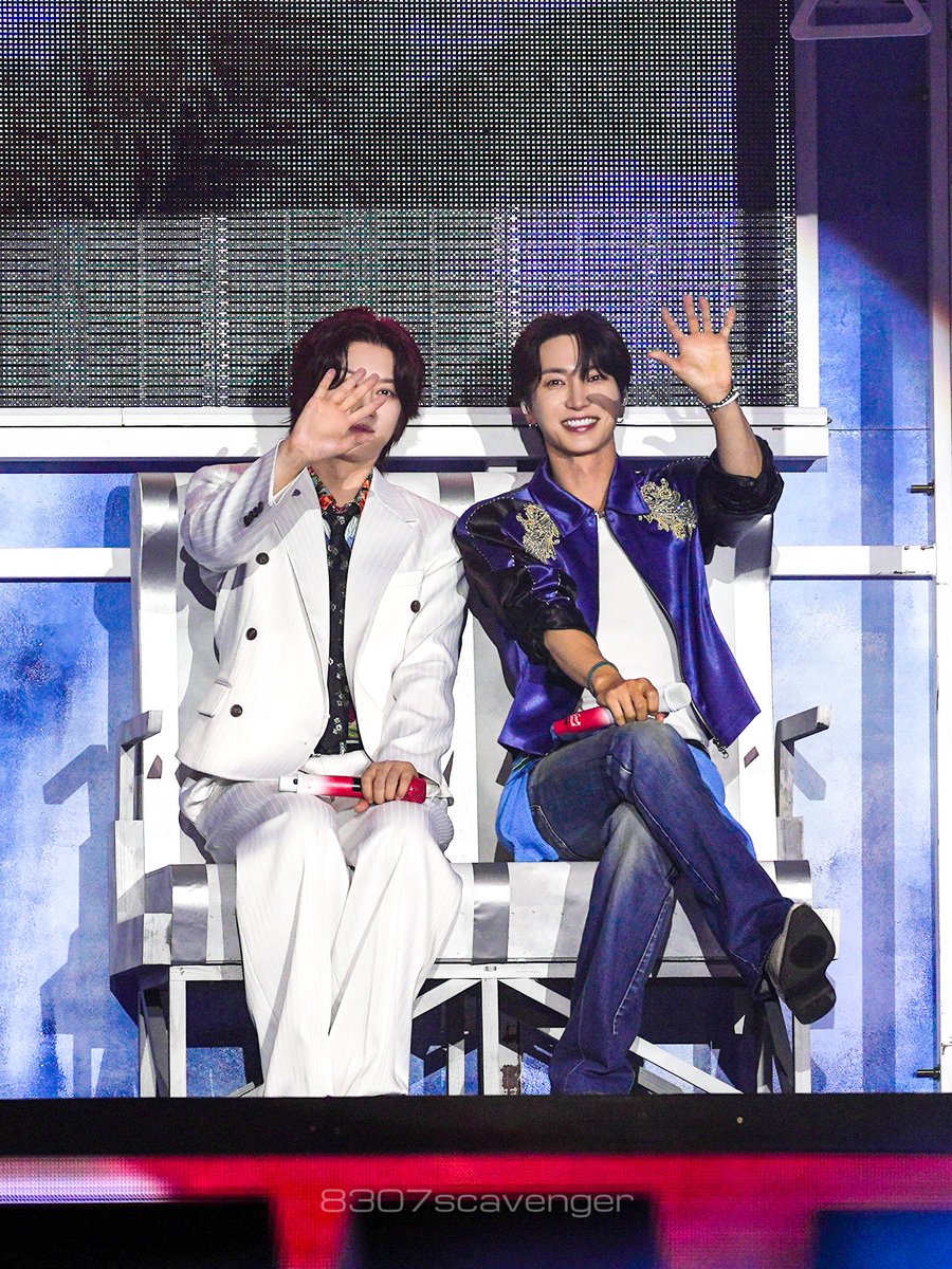 8307scavenger's tweet photo. 260725 SUPER JUNIOR-83z FANCON TOUR in SEOUL DAY 2 

🫶👯🫶

#leeteuk #heechul #이특 #희철 #イトゥク #ヒチョル #박정수 #김희철  #슈퍼주니어 #SUPERJUNIOR #teukchul #83line #83line_nest #TandC 
#슈퍼주니어 #SUPERJUNIOR
#슈퍼주니어_83z #SUPERJUNIOR_83z
#SUPERJUNIOR_83z_1983 https://t.co/hgdVmyAXNF