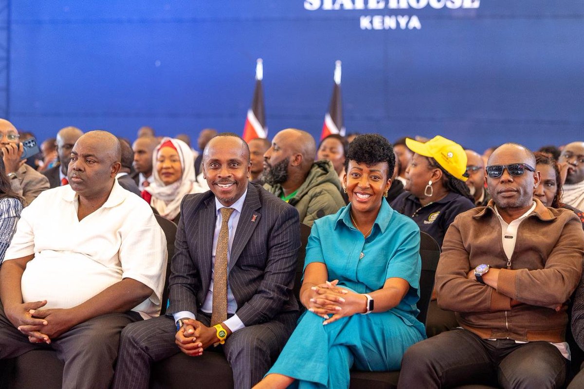 WilliamsRuto's tweet photo. They also empower families with knowledge on hygiene, nutrition, sanitation, maternal and child health, and disease prevention, helping to build healthier communities from the household level. https://t.co/CNrhsh6qki