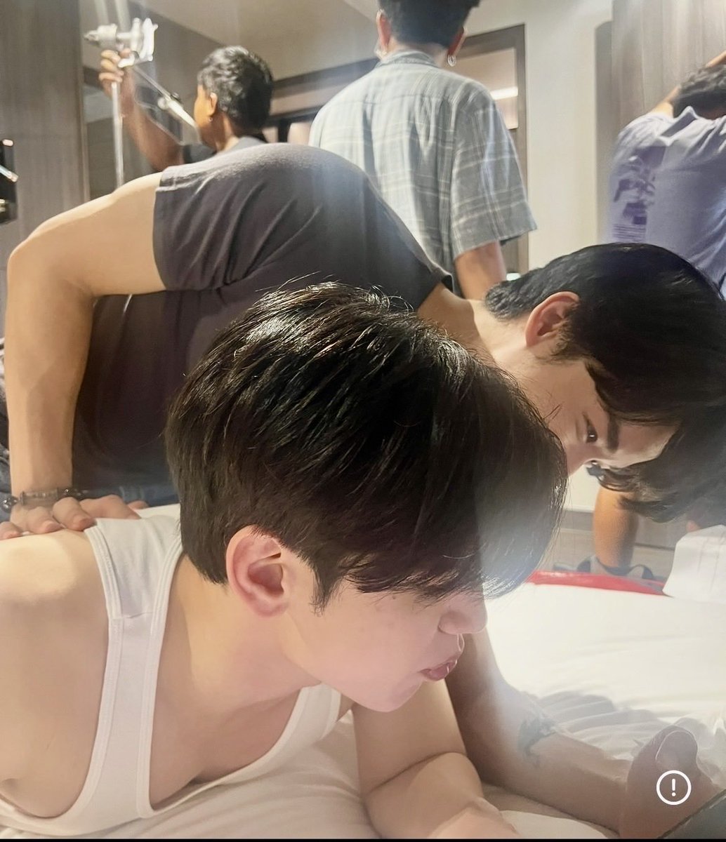 shinhyobin's tweet photo. "เตนิว ปัด...ไม่ชอบสกินชิพ ที่ทำอยู่แค่สิงร่างเท่านั้น"

#Tawan_V #Newwiee https://t.co/a0Lc7CGpD1