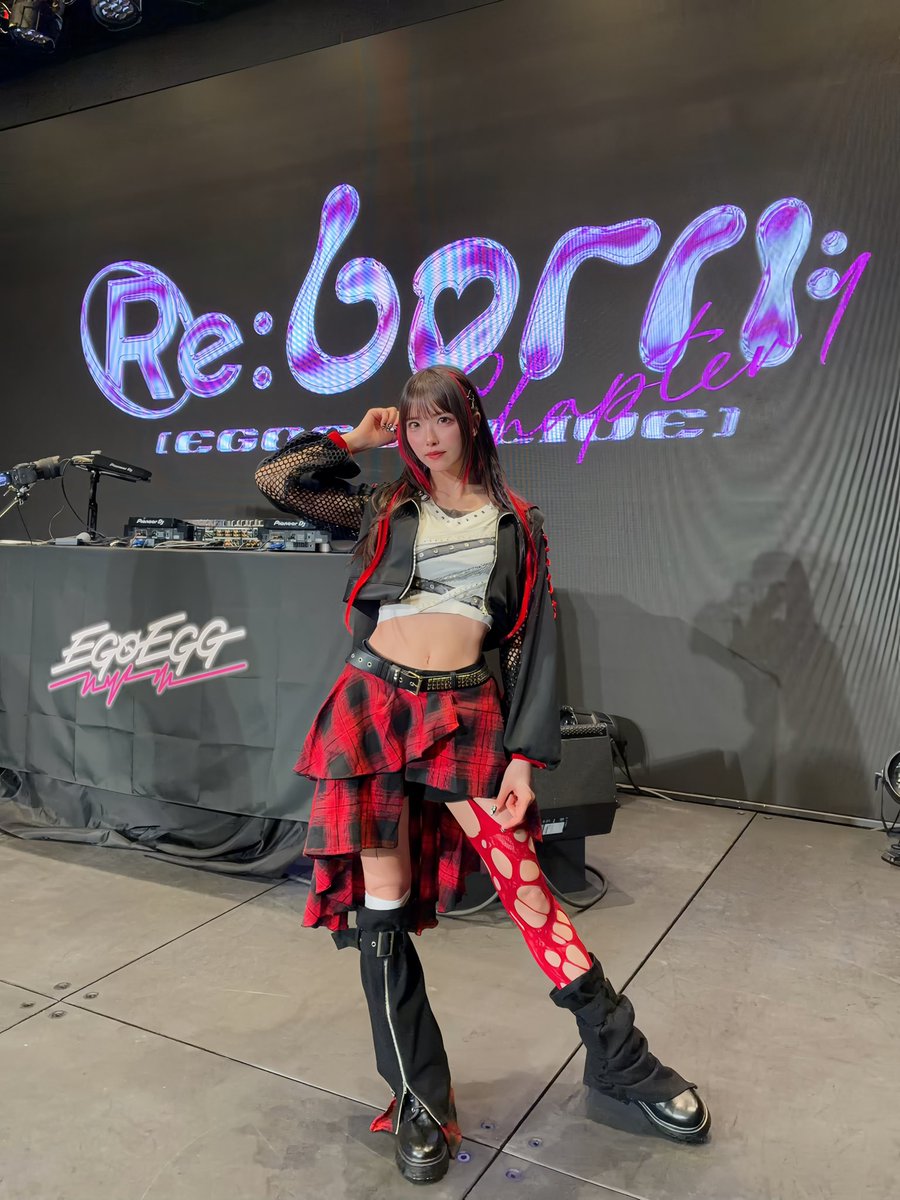 srsk_momoka's tweet photo. 𝗘𝗚𝗢𝗘𝗚𝗚 𝗟𝗜𝗩𝗘 𝗖𝗵𝗮𝗽𝘁𝗲𝗿𝟭  𝗥𝗲:𝗯𝗼𝗿𝗻
ありがとうございました！♡

約束した未来を 君に見せてあげるから。
#D4DJ #EGOEGG https://t.co/8Ee2zOf9Ap