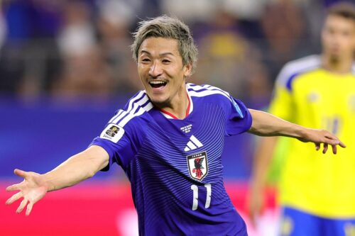 livedoornews's tweet photo. 【発表】日本代表FW前田大然、プレミア昇格組のイプスウィッチと3年契約
https://t.co/c0GH6g6aoi

イプスウィッチは25日、セルティックから前田を完全移籍で獲得したことを発表した。契約期間は2029年6月30日まで。前田は「常に走り、僕の力すべてをささげたい」とコメントした。 https://t.co/G78qkgVBHA