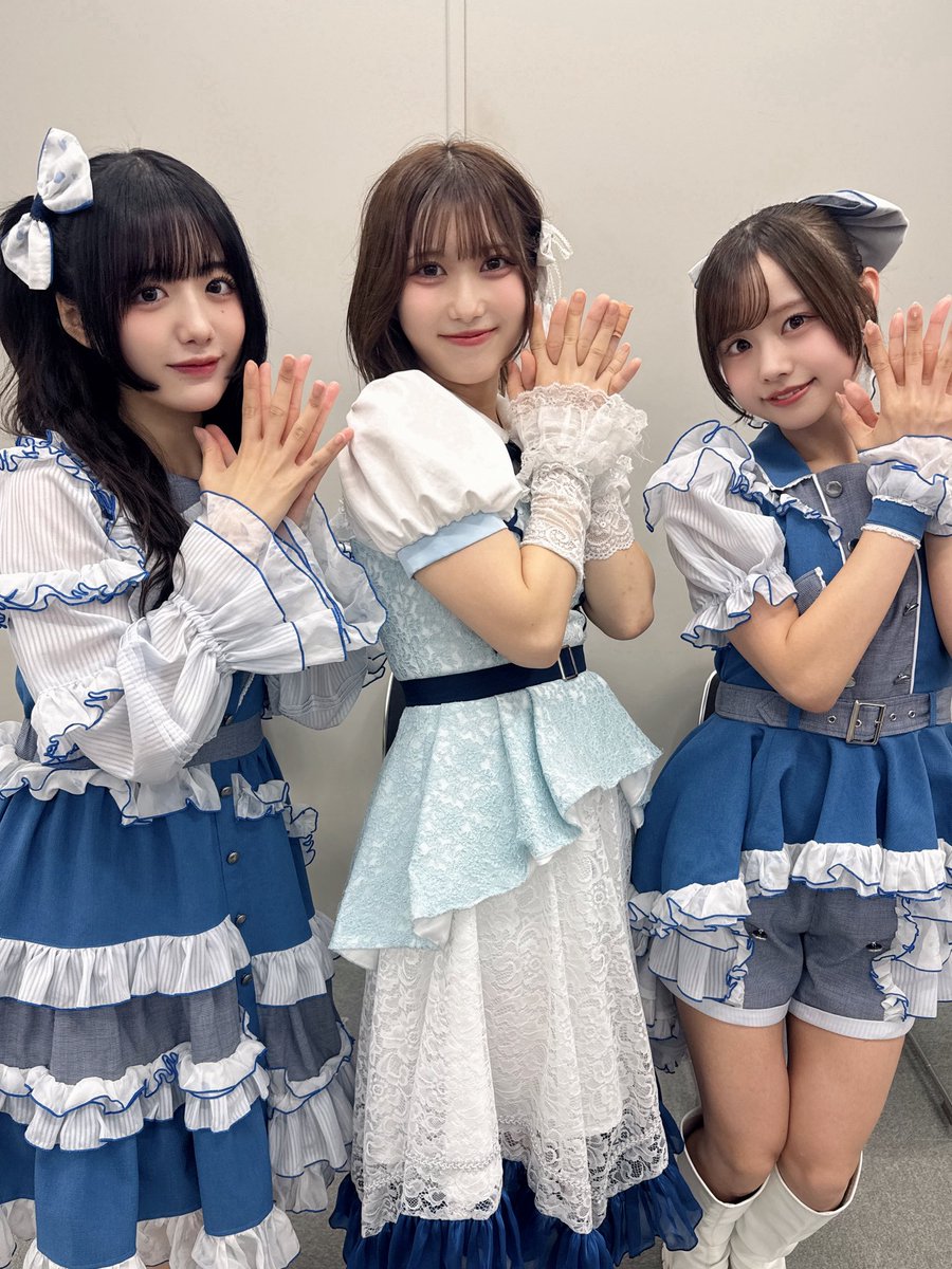 kanon_GranCiel's tweet photo. #CYNHN  の月雲ねるさんと広瀬みのりさんとお写真撮って頂きました📸

ご一緒させていただいたこと覚えて下さっていてとっても嬉しかったです🥺♡

楽曲よく聞かせていただいているのですが、
「ノミニー」が大好きです🫶

お写真ありがとうございます🙇‍♀️

 #しえる https://t.co/jVfsHqlDxC