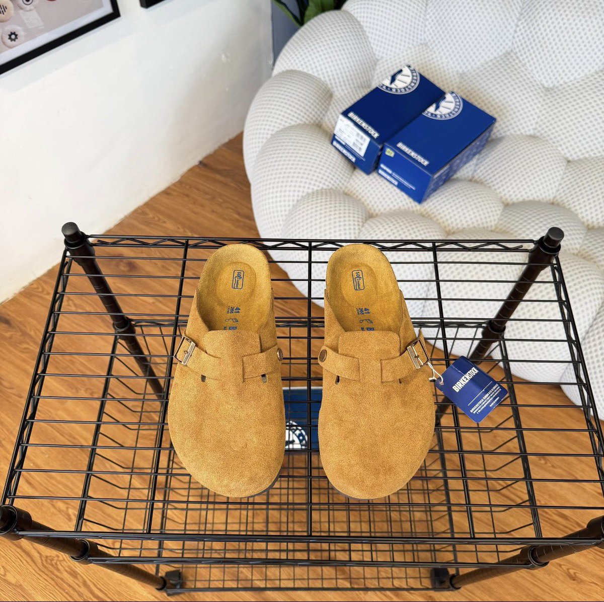 Flipsbytofunmi's tweet photo. COLOURS OF BIRKENSTOCK BOSTON
NOW AVAILABLE SIZE: 40-46 https://t.co/csAfBoyKCm