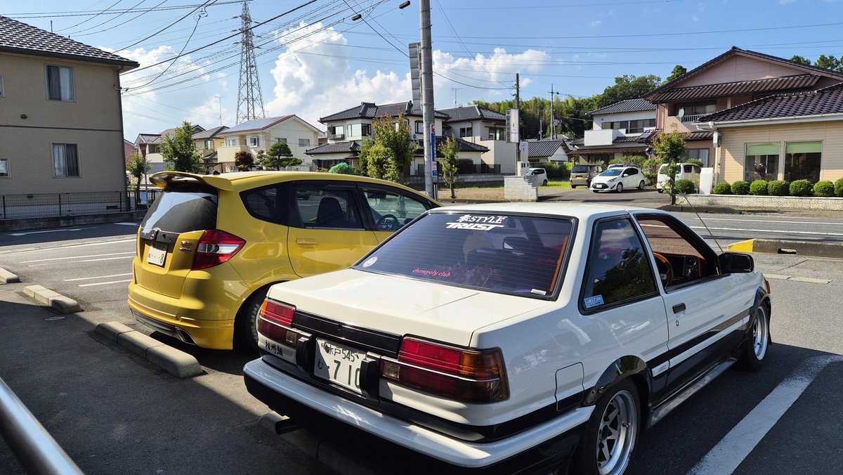 _yuuki_0601's tweet photo. ���チロク店に預けて、RZ動かして、お好み焼き
いい天気で夏休みみたいだった https://t.co/A1xjmAPLPV