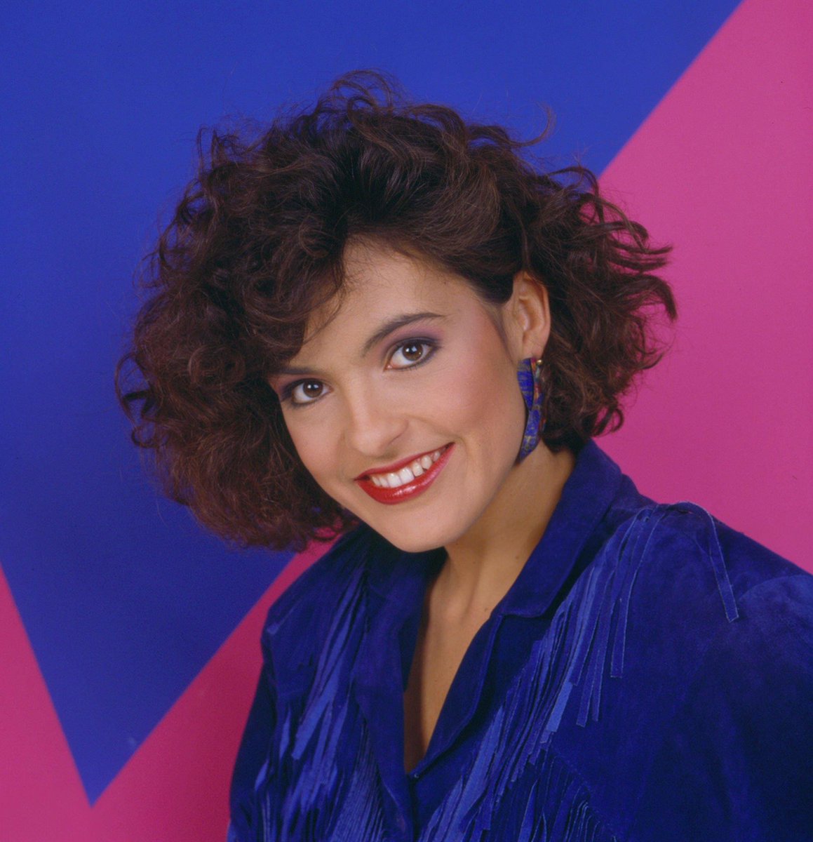 MariskaHGallery's tweet photo. Mariska Hargitay as Carly Fixx

- TV show "Falcon Crest"

- 1988

📷  CBS Photo Archive https://t.co/EUvnCJPwBA