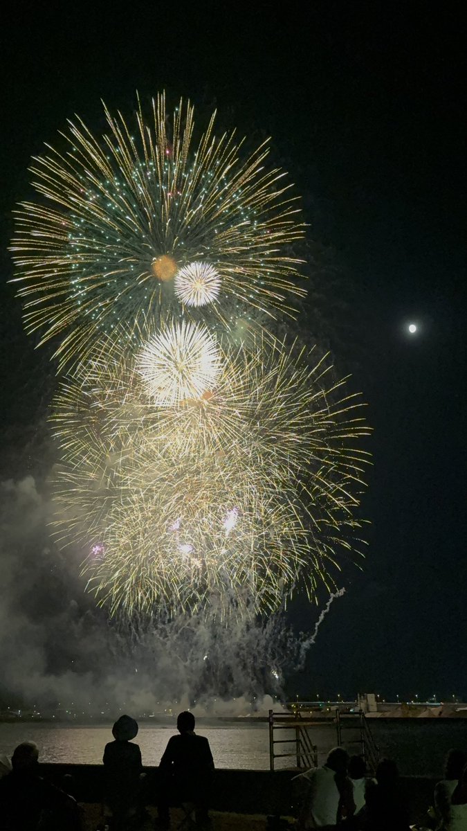 ikajet104's tweet photo. 地元の花火大会でした〜😃 https://t.co/TwHAmRuwOd