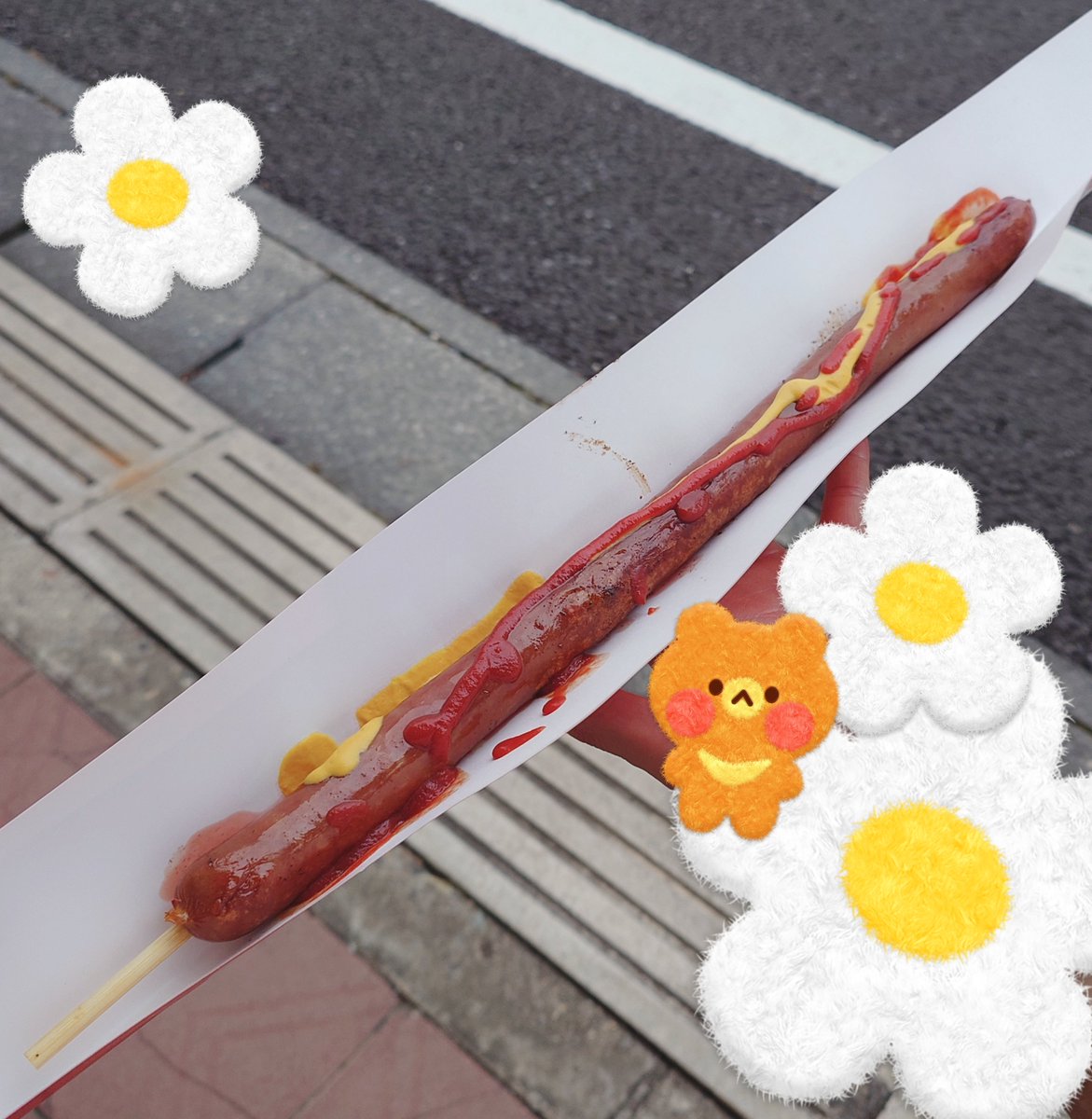 subaru_el86's tweet photo. 今日もお祭り行ってきた✌️
フランクフルト長くないですか！？ https://t.co/7pbYw4FR8a