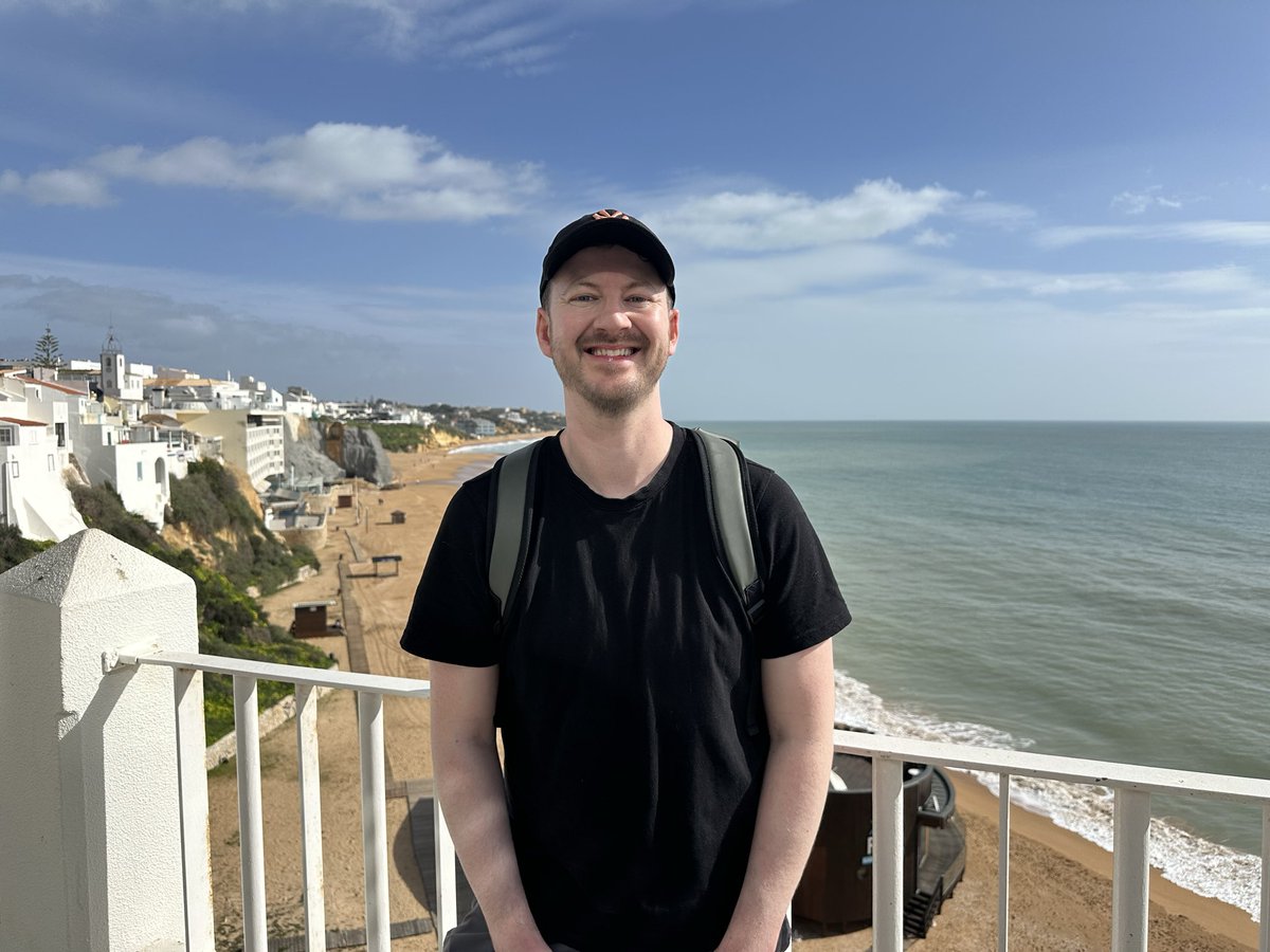 lukeajp's tweet photo. Everyone films Albufeira in July when it's heaving. I went off season to see what the Algarve's busiest town is really like when the crowds have gone home. Quieter, cheaper, and honestly quite lovely. Watch the full vlog here 👇 https://t.co/BRCDgZew6H
