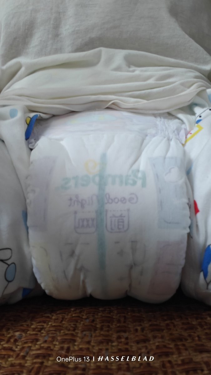 JChen1096798's tweet photo. 摸起来好舒服～
#幼児退行 #おむつ #기저귀 #diaper
#ABDL  #TBDL https://t.co/n32H0L6r96