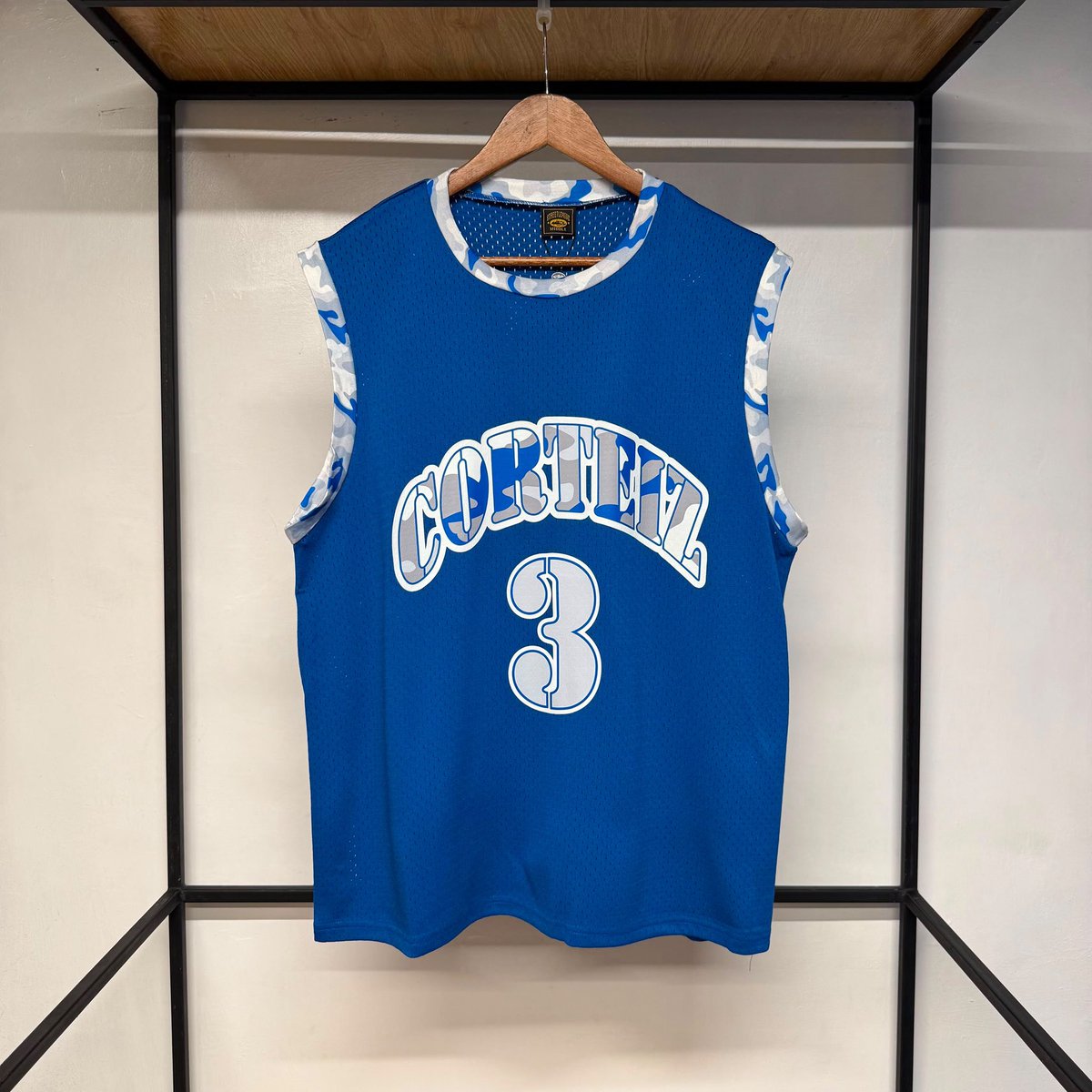 Flipsbytofunmi's tweet photo. CORTEIZ STENCIL CAMO BASKETBALL JERSEY Sizes: M-XL
Price: 🏷️N35,000 https://t.co/JUWKOJooWP