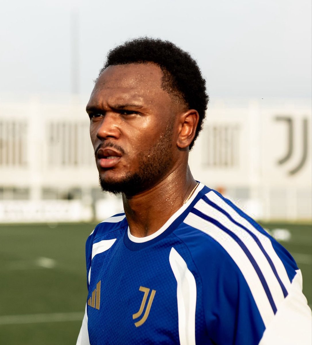 ActuFoot_'s tweet photo. 🚨🚨 LOIS OPENDA 🇧🇪 SERA UN JOUEUR DE L’OL CETTE SAISON !!! ✅🦁

Prêt avec option d’achat.

🗞️ @DiMarzio https://t.co/27N2mxfN4t